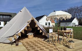 Luxury Tent With Restroom And Shower, Close To The Beach