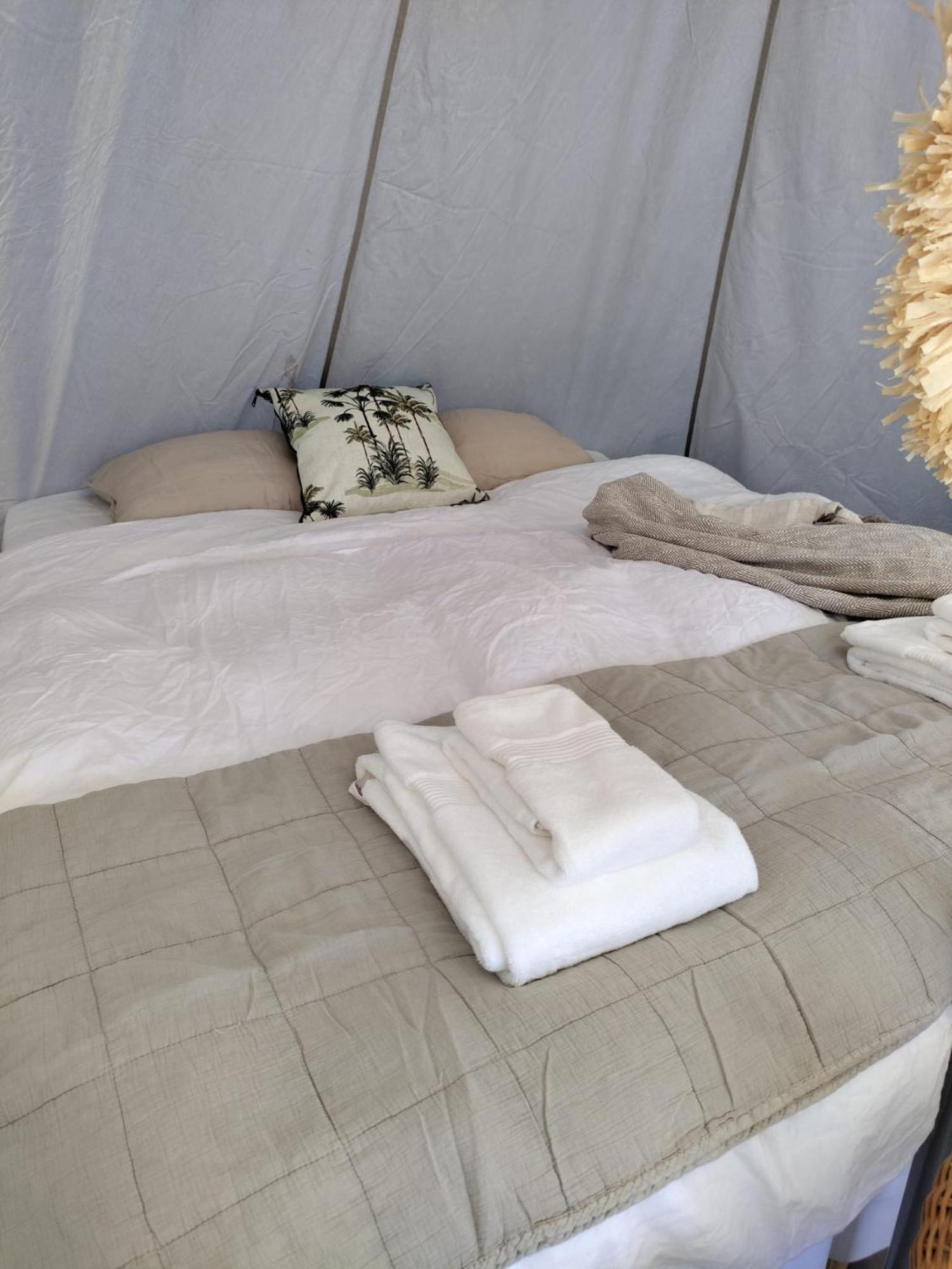 Luxury Tent With Restroom And Shower, Close To The Beach Ystad Eksteriør billede