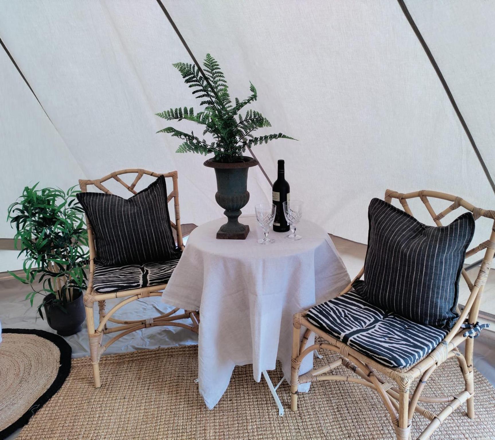 Luxury Tent With Restroom And Shower, Close To The Beach Ystad Eksteriør billede